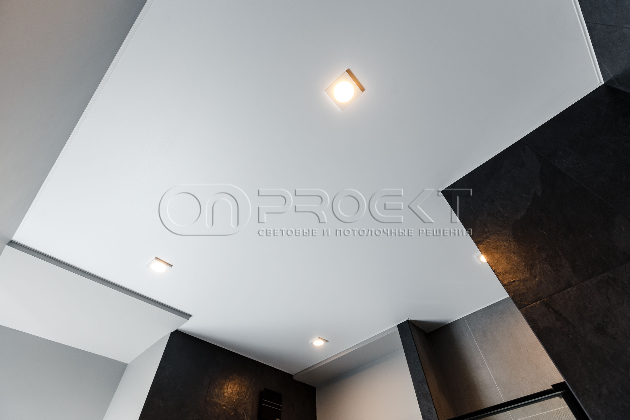 ПВХ потолки в квартире