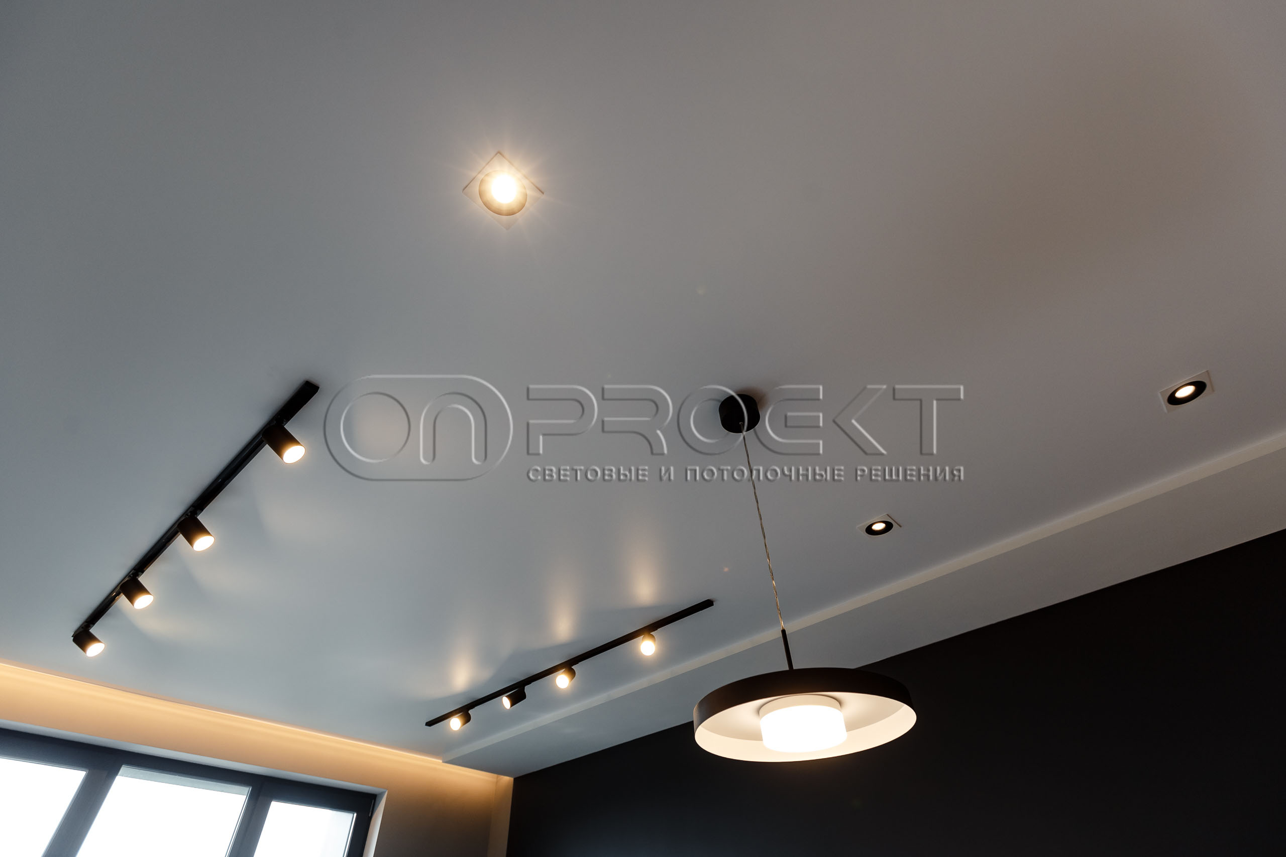 ПВХ потолки в квартире