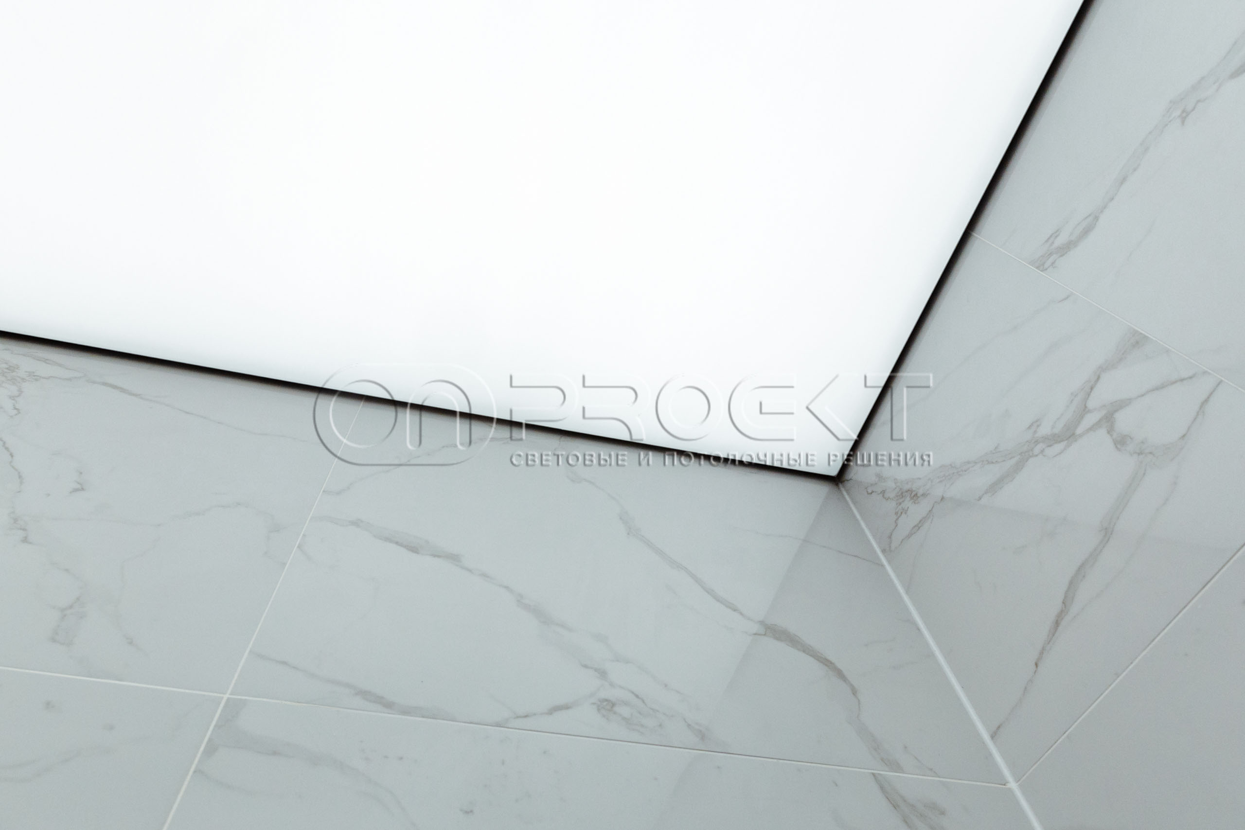 ПВХ потолки с теневым зазором