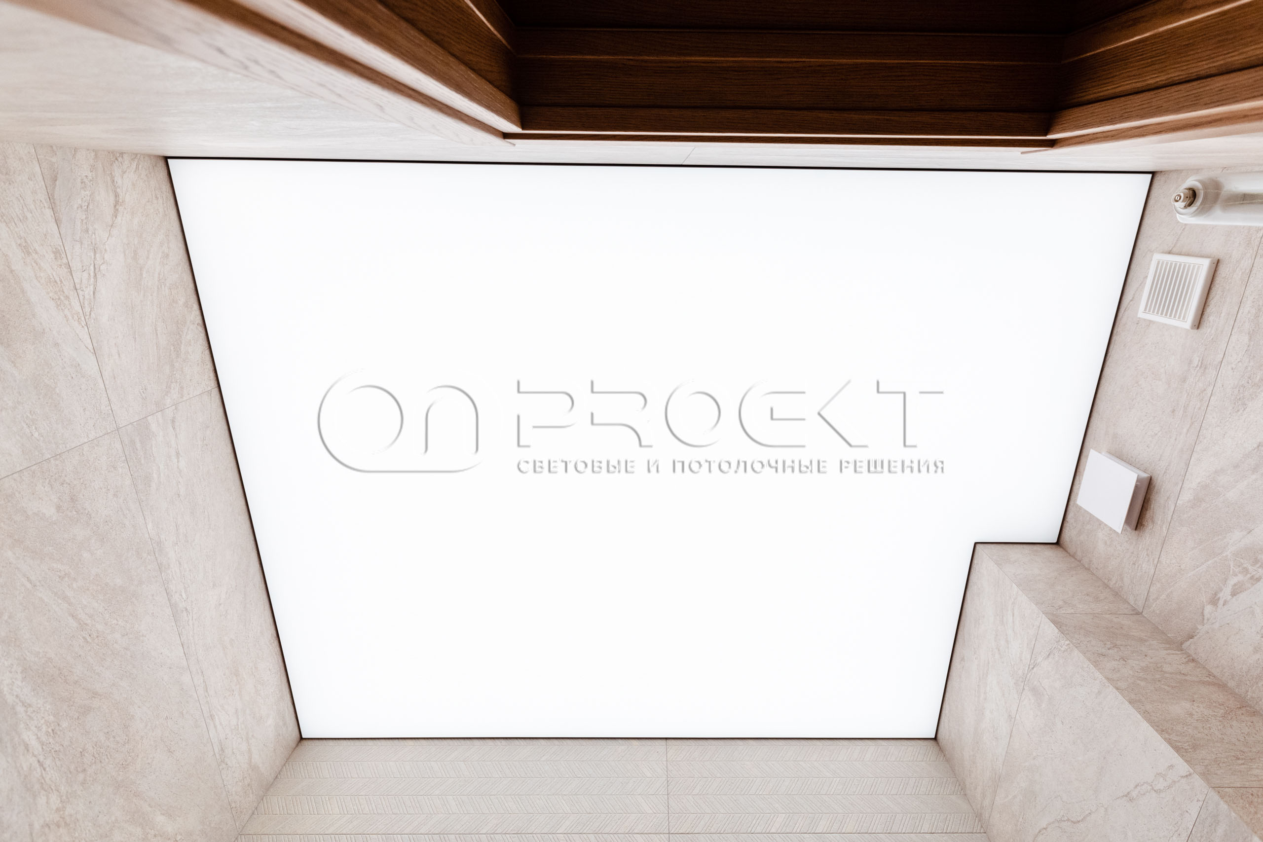 Световые потолки в ванной комнате