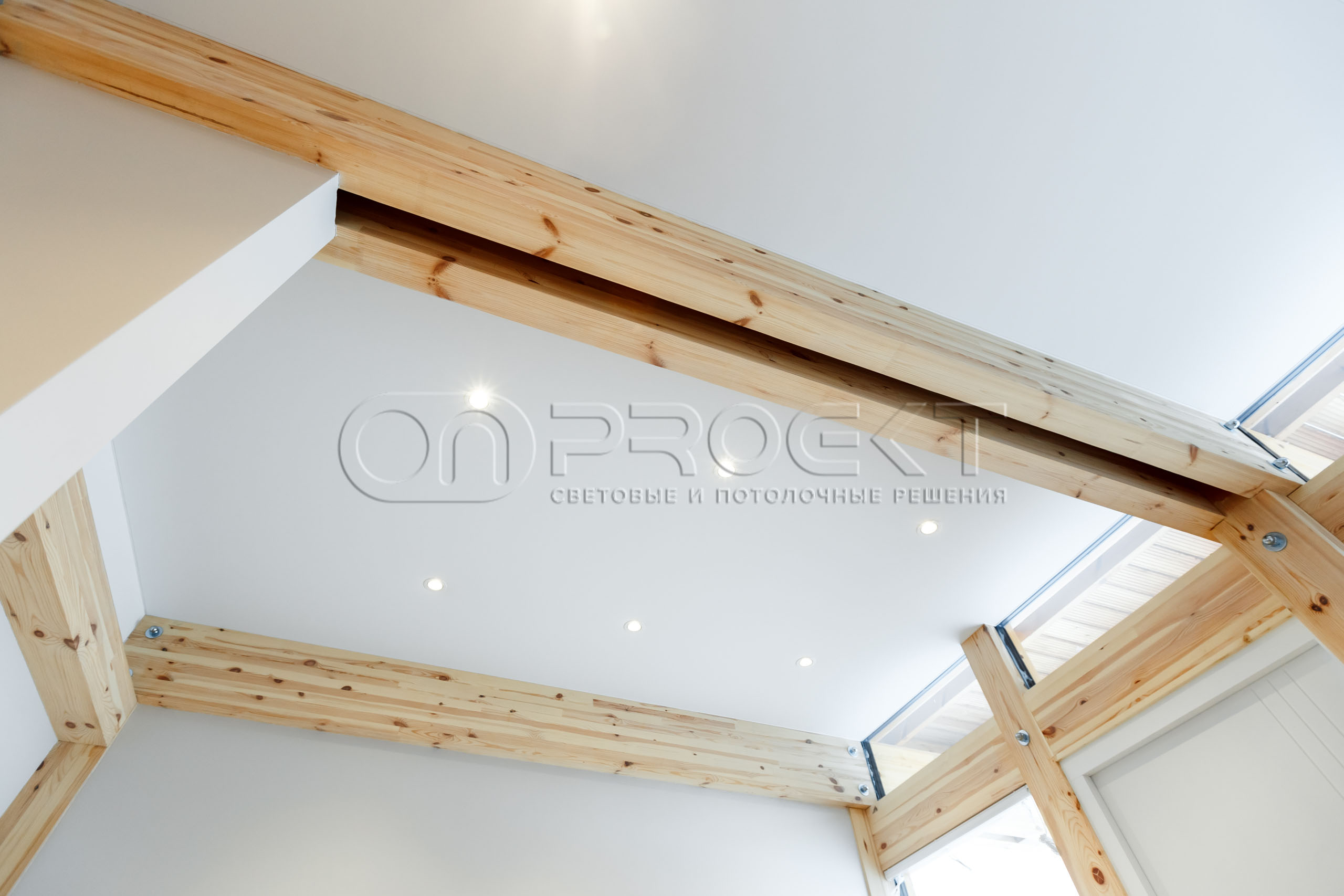 Тканевые потолки в загородном доме