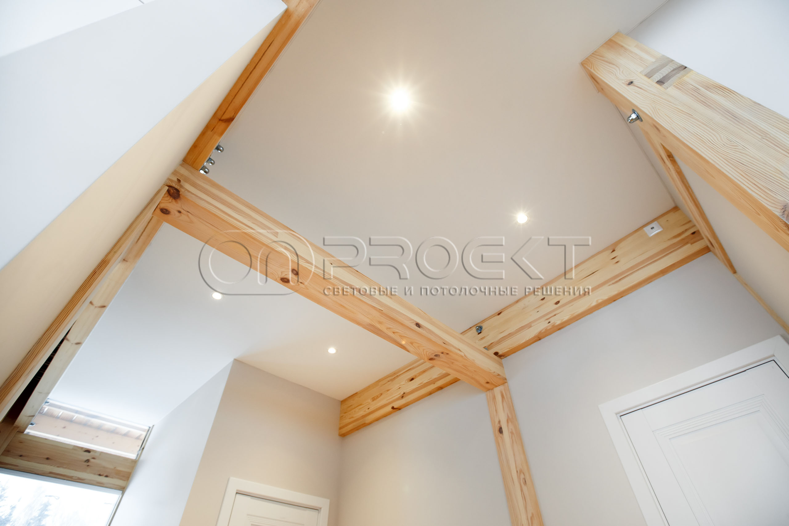 Тканевые потолки в загородном доме