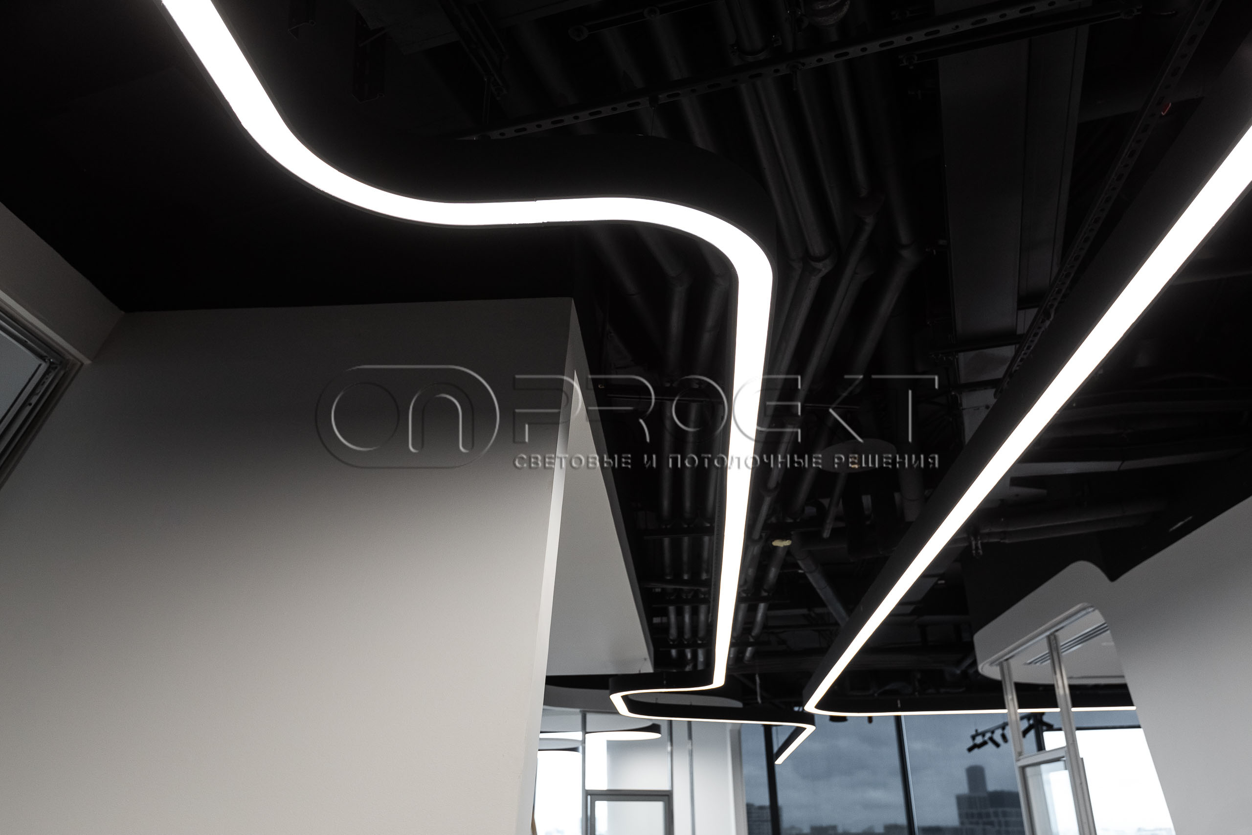 Тканевые световые потолки в офисе