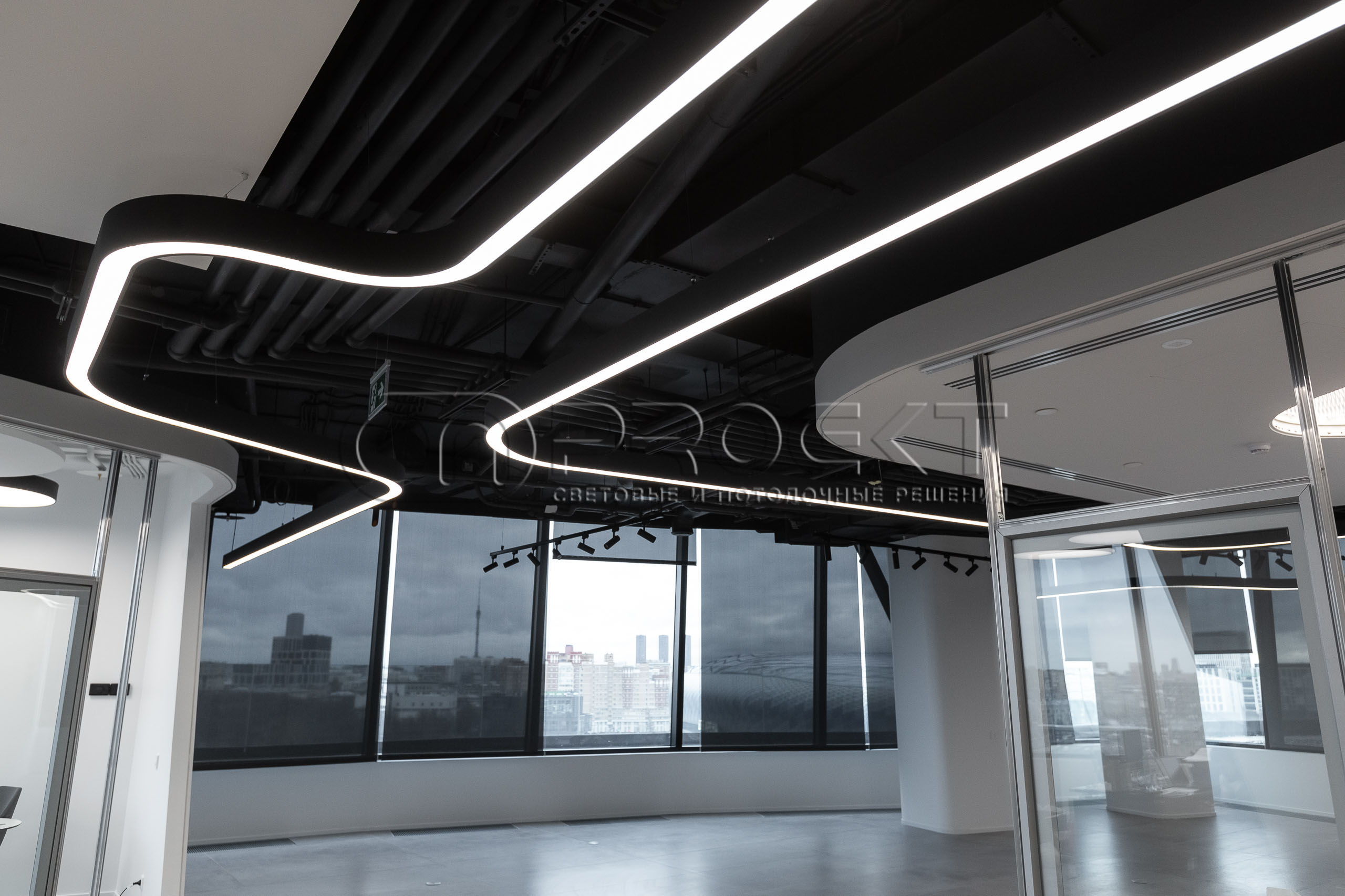 Тканевые световые потолки в офисе