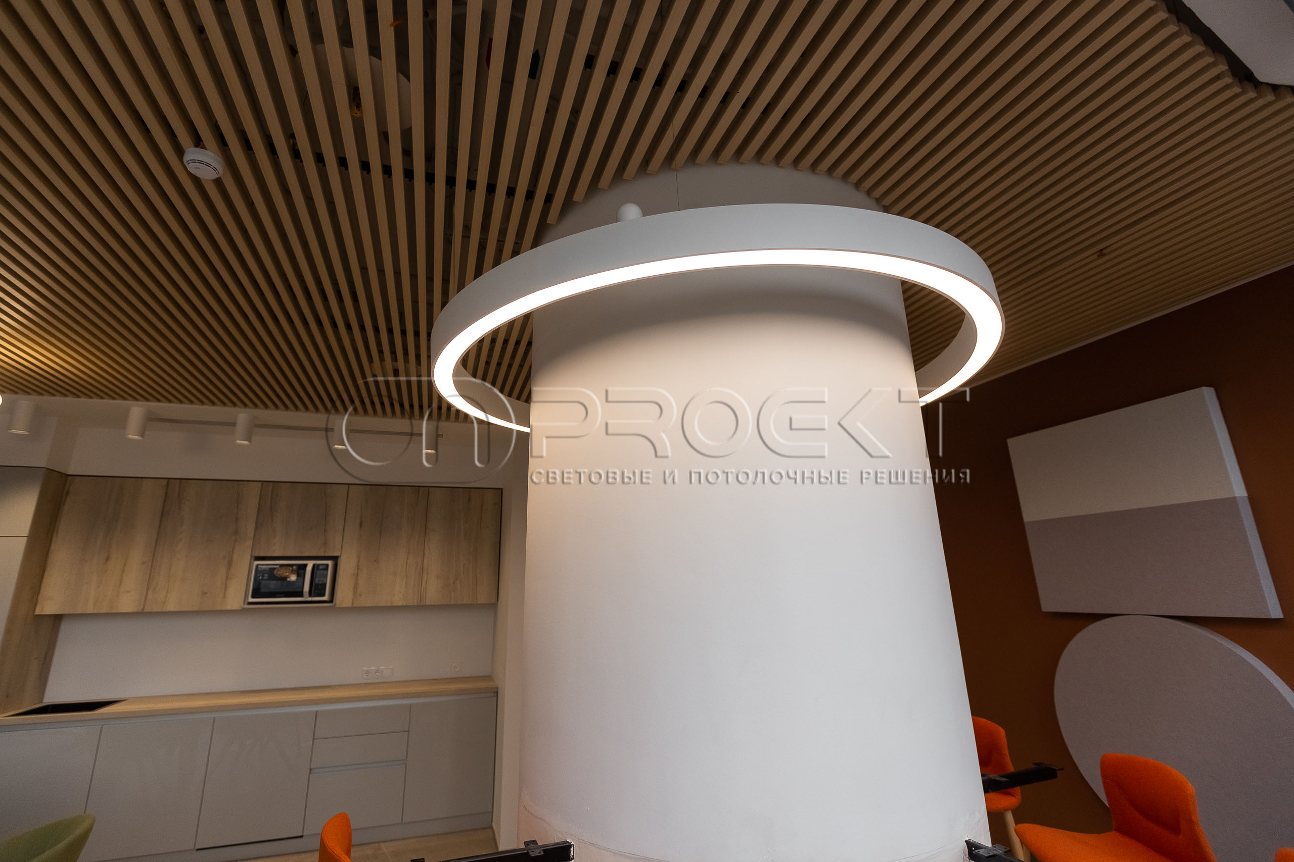 Тканевые световые потолки в офисе