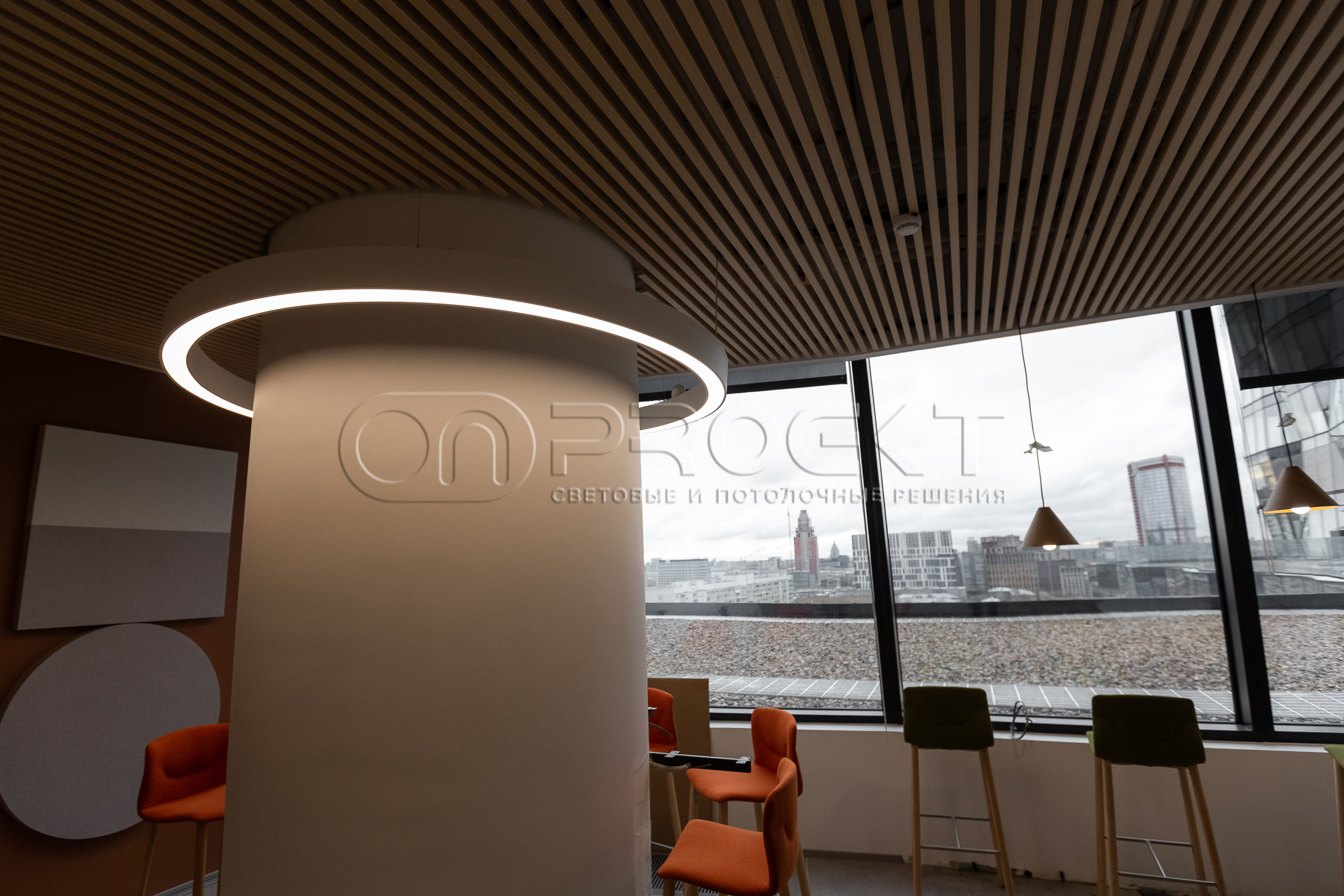 Тканевые световые потолки в офисе