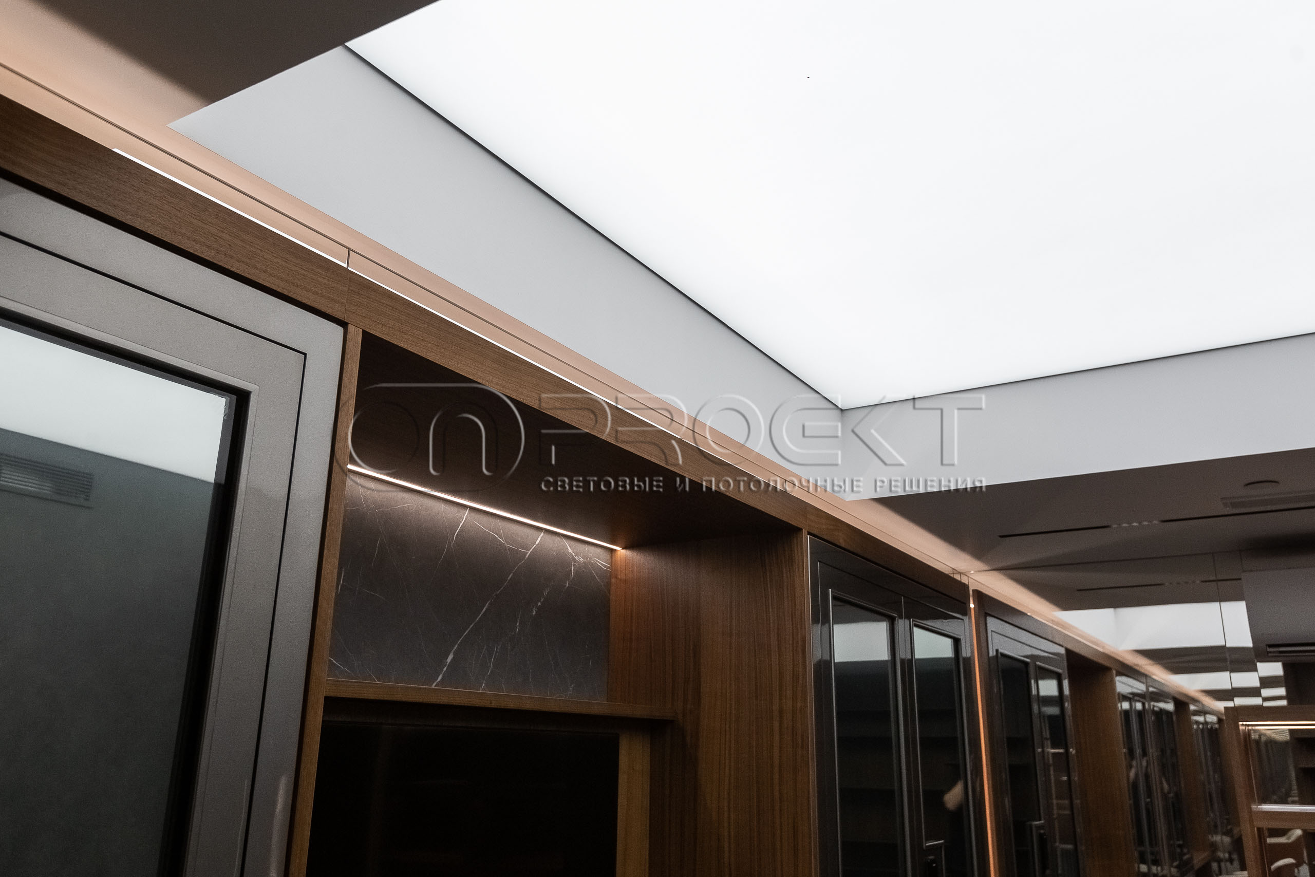 Световые потолки в квартире