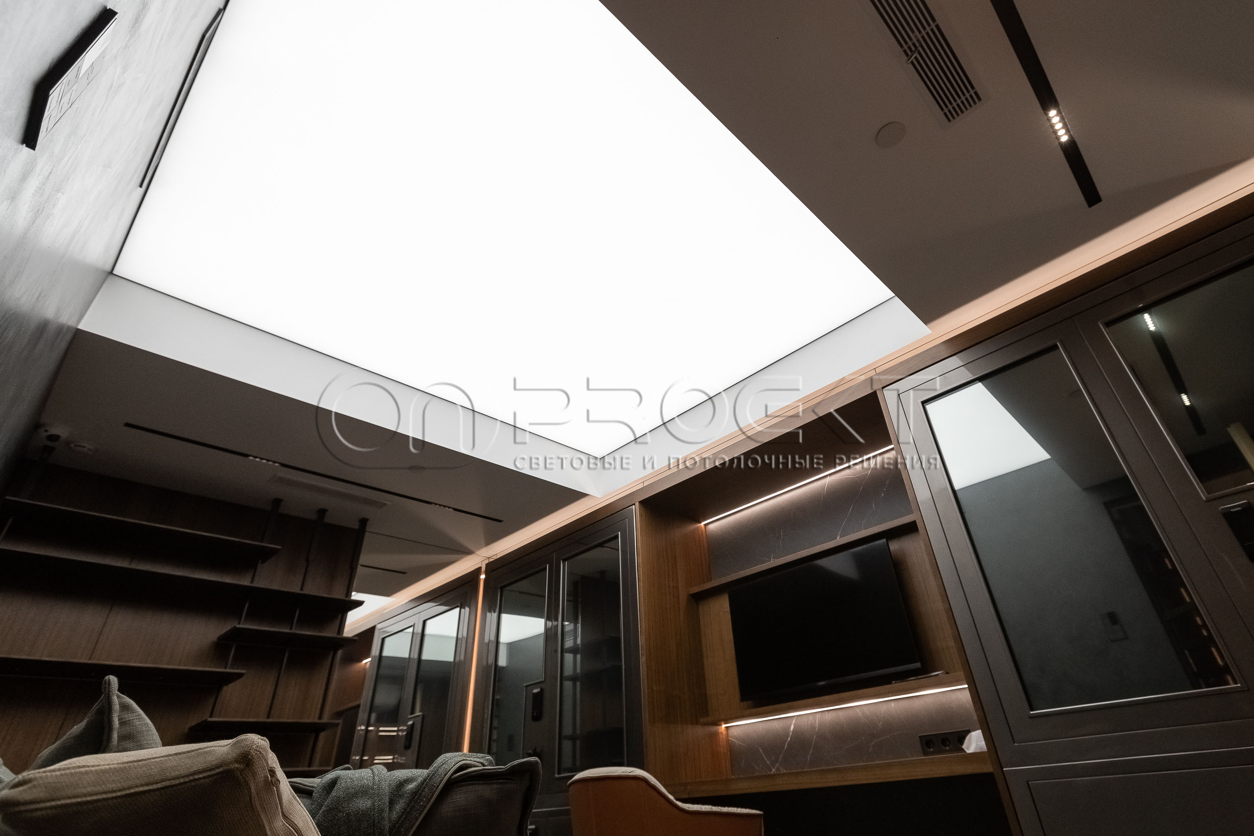 Световые потолки в квартире