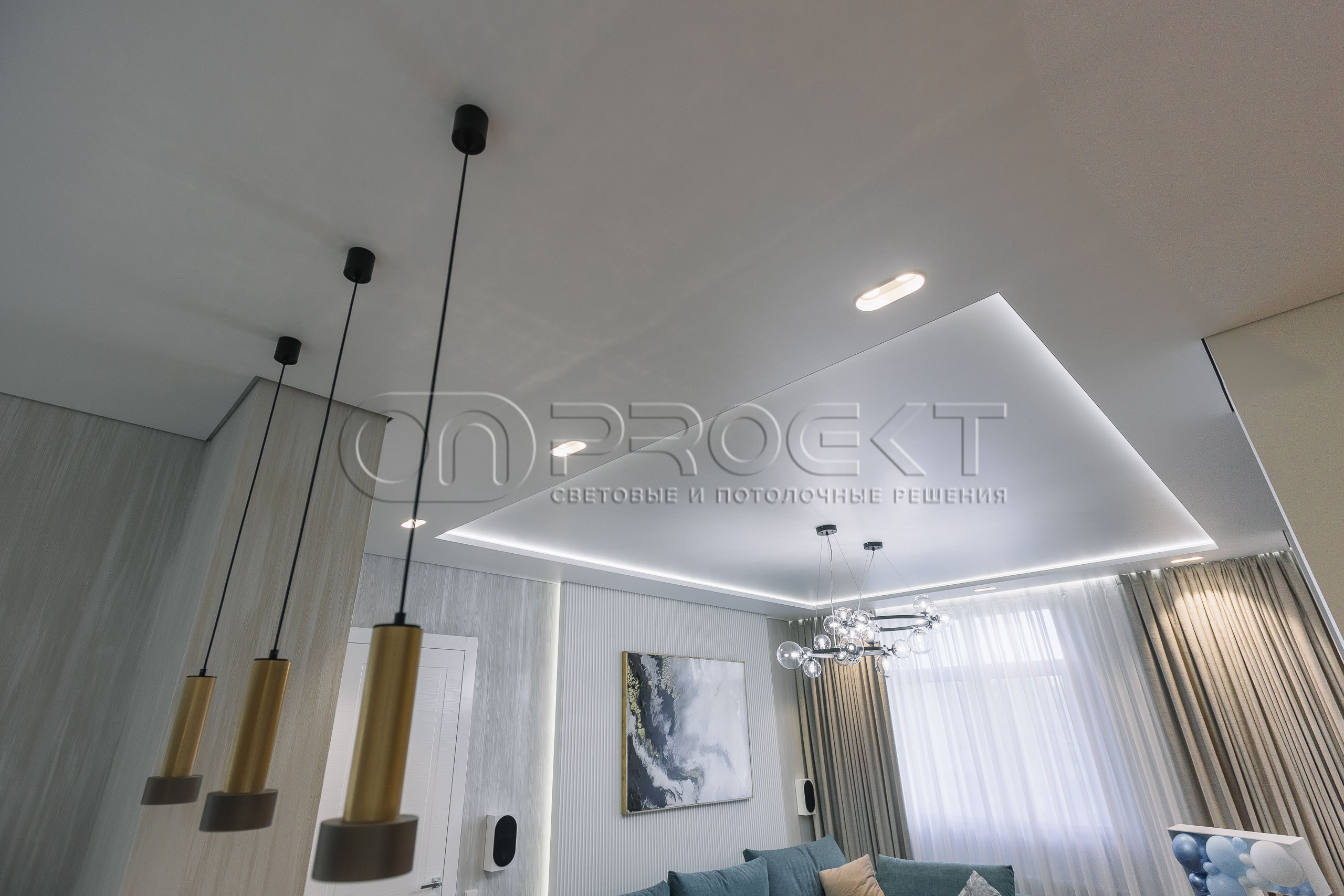 ПВХ потолки в четырехкомнатной квартире