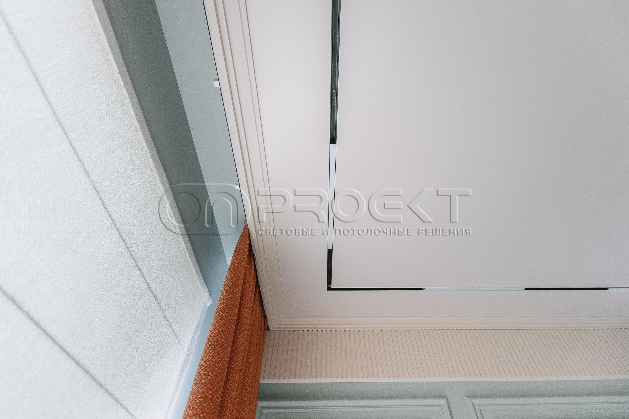 ПВХ потолки в двухкомнатной квартире