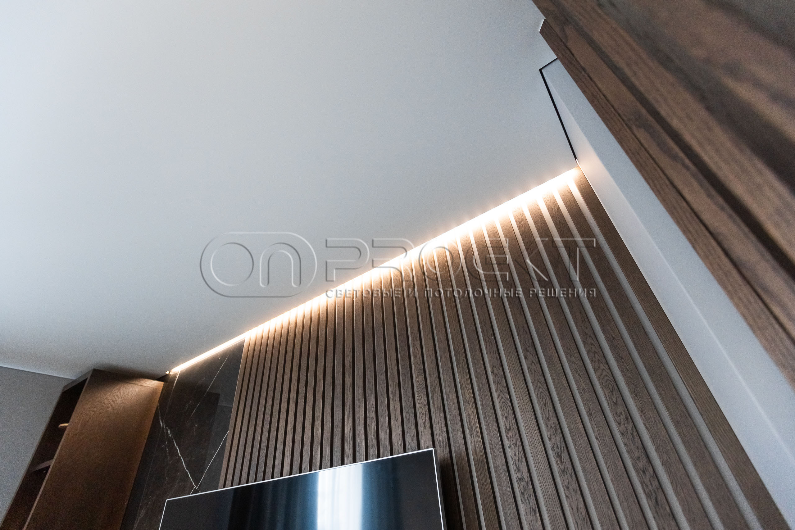 ПВХ потолки в трехкомнатной квартире