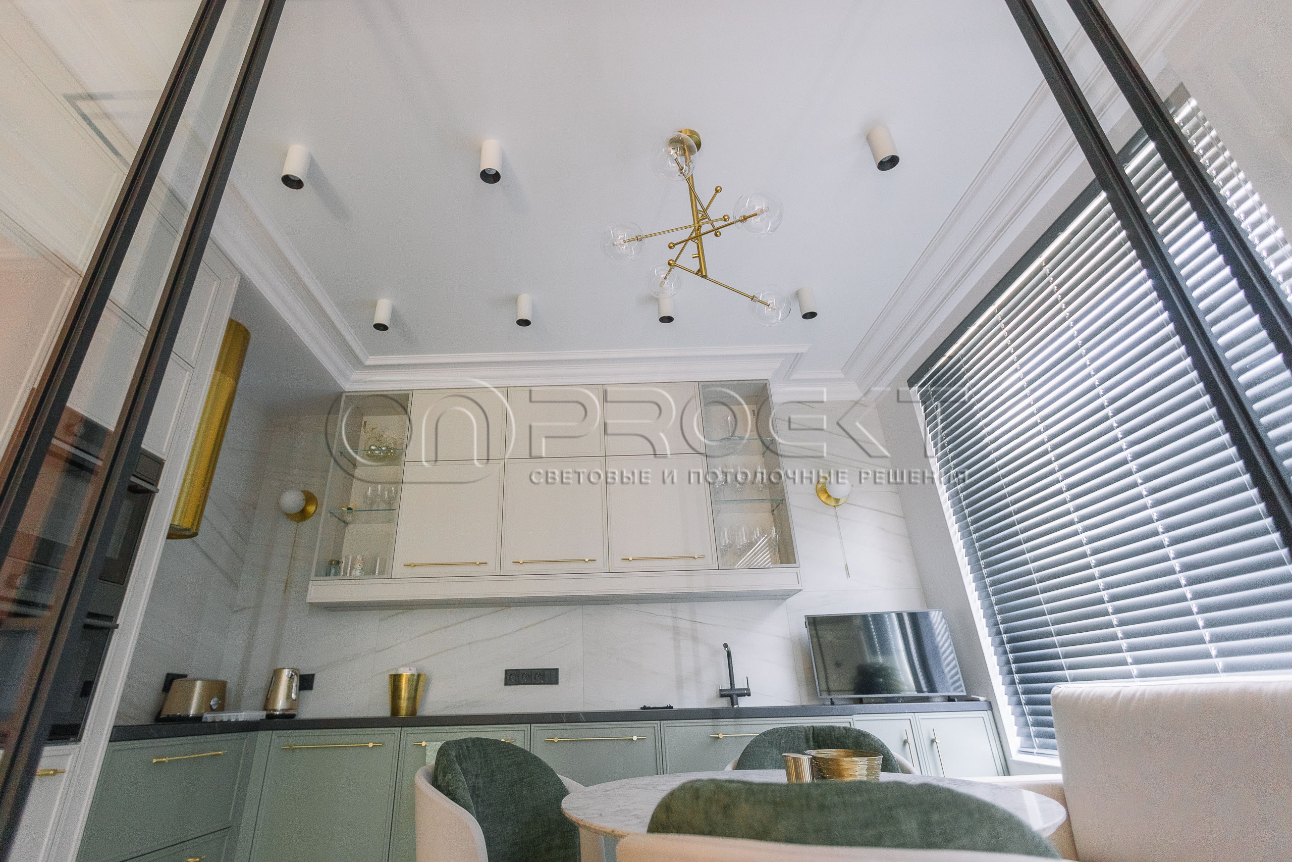 ПВХ потолки в двухкомнатной квартире