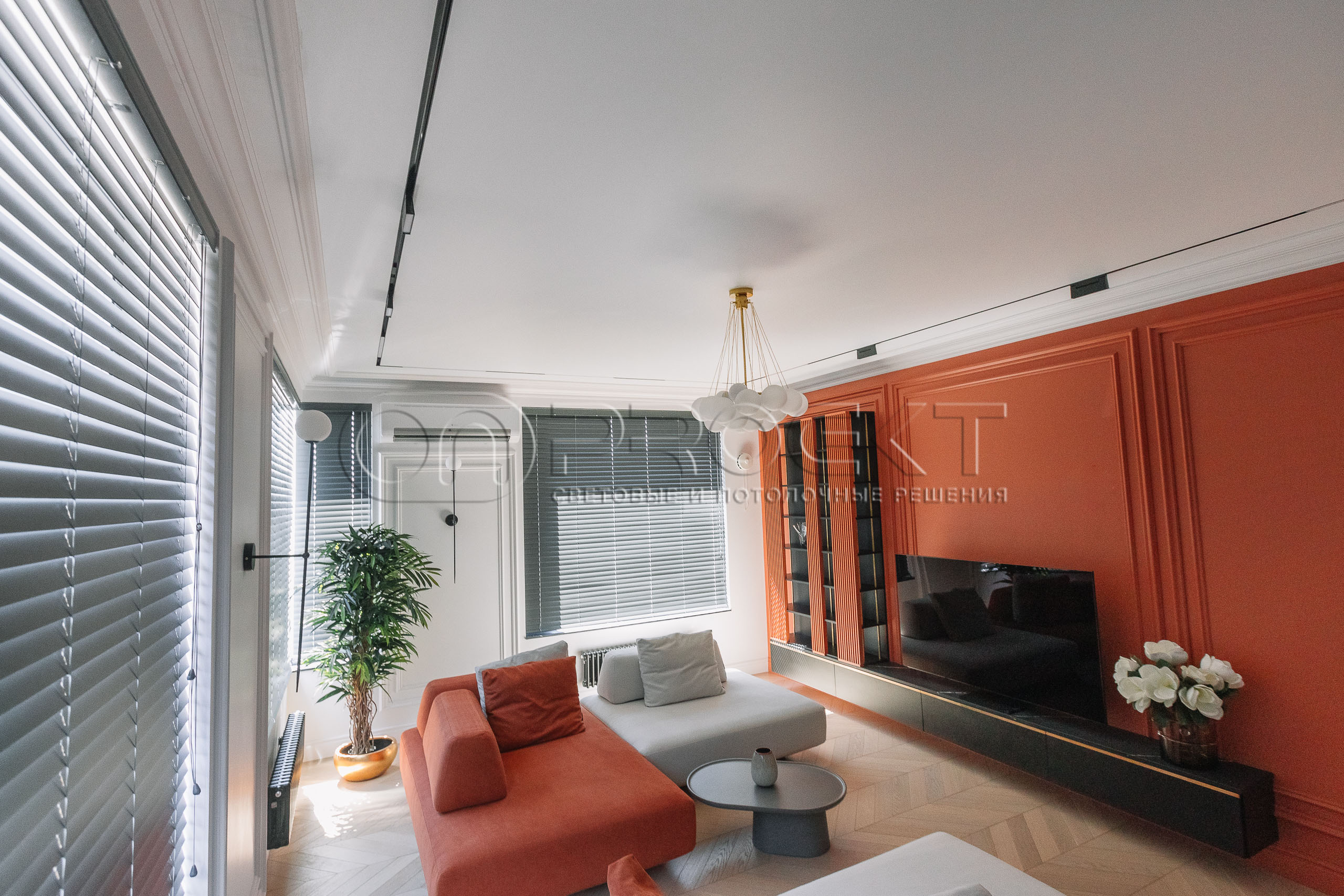 ПВХ потолки в двухкомнатной квартире