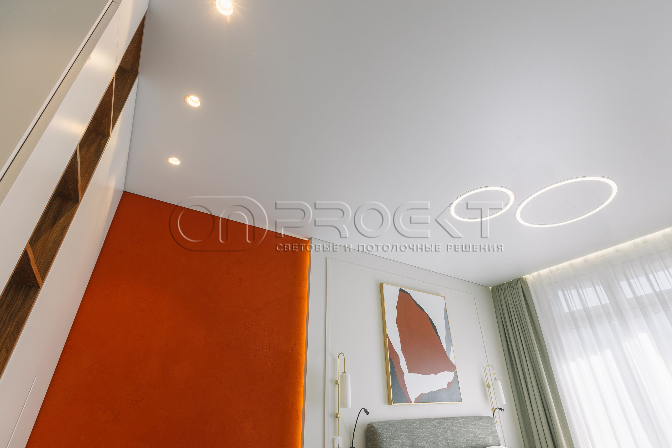 ПВХ потолки в четырехкомнатной квартире