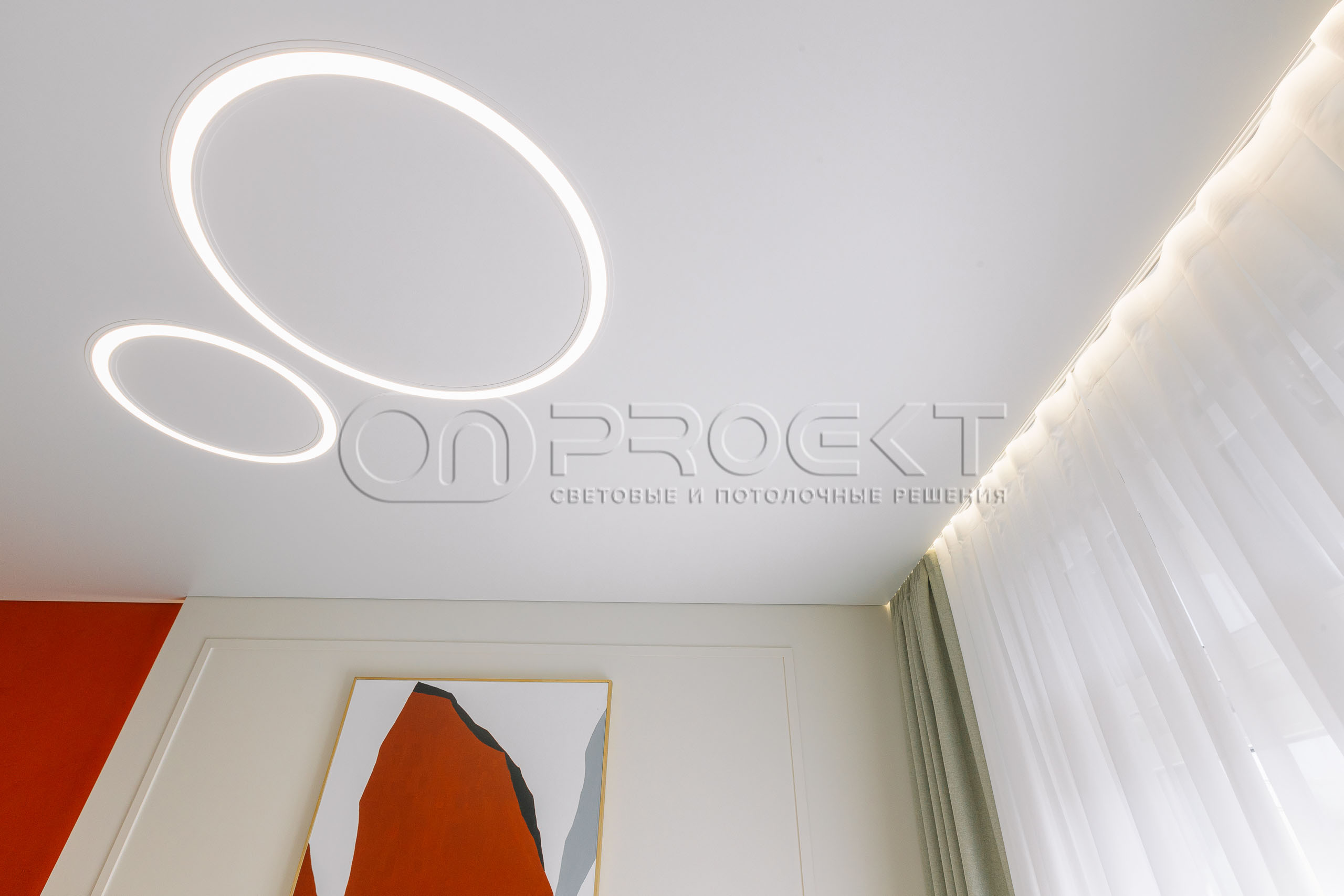 ПВХ потолки в четырехкомнатной квартире