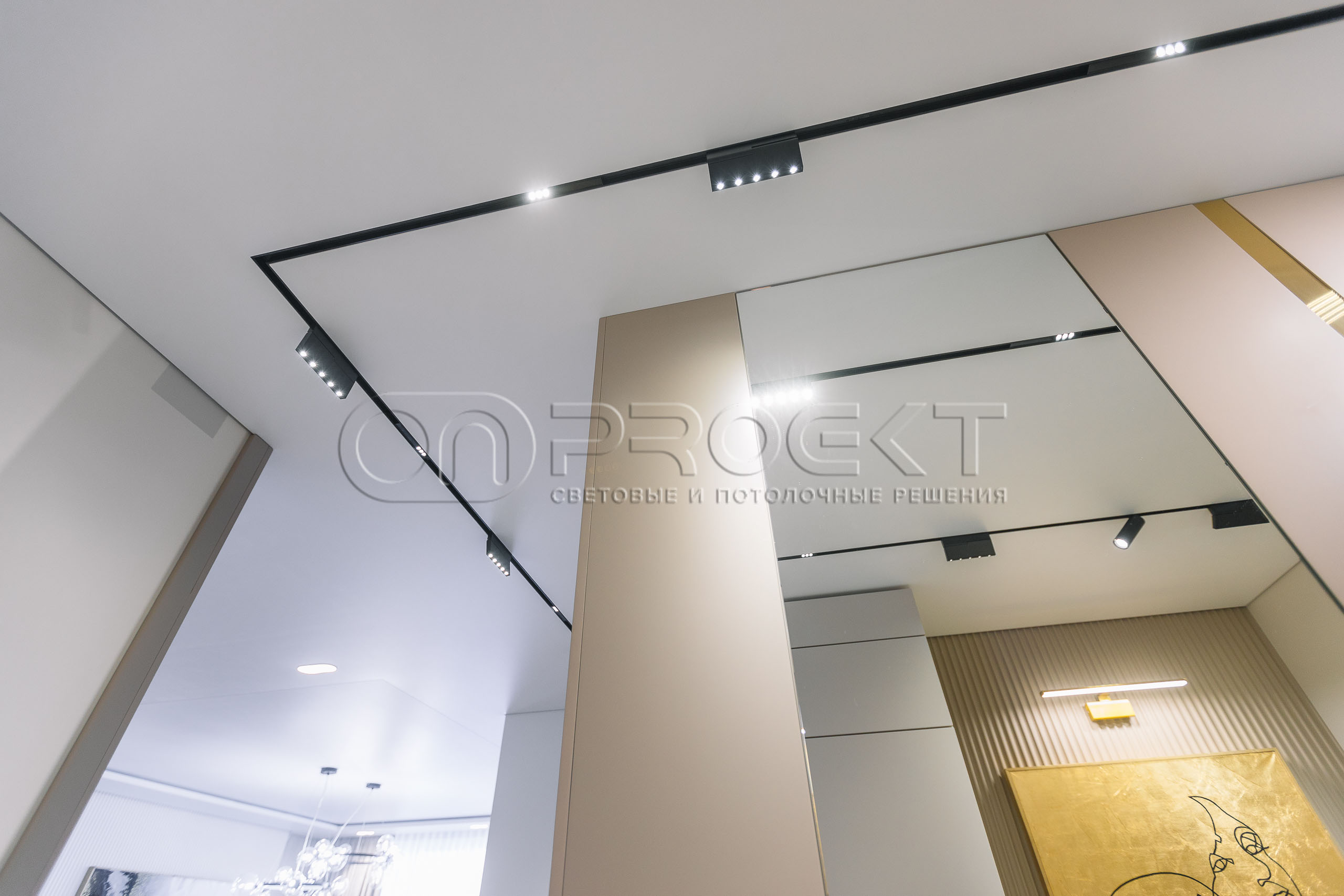 ПВХ потолки в четырехкомнатной квартире