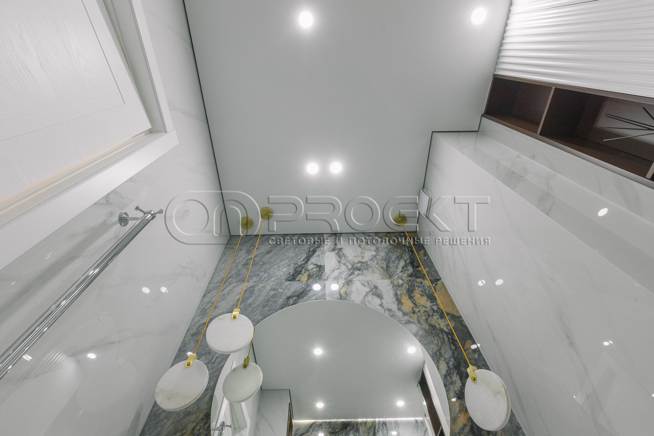 ПВХ потолки в четырехкомнатной квартире