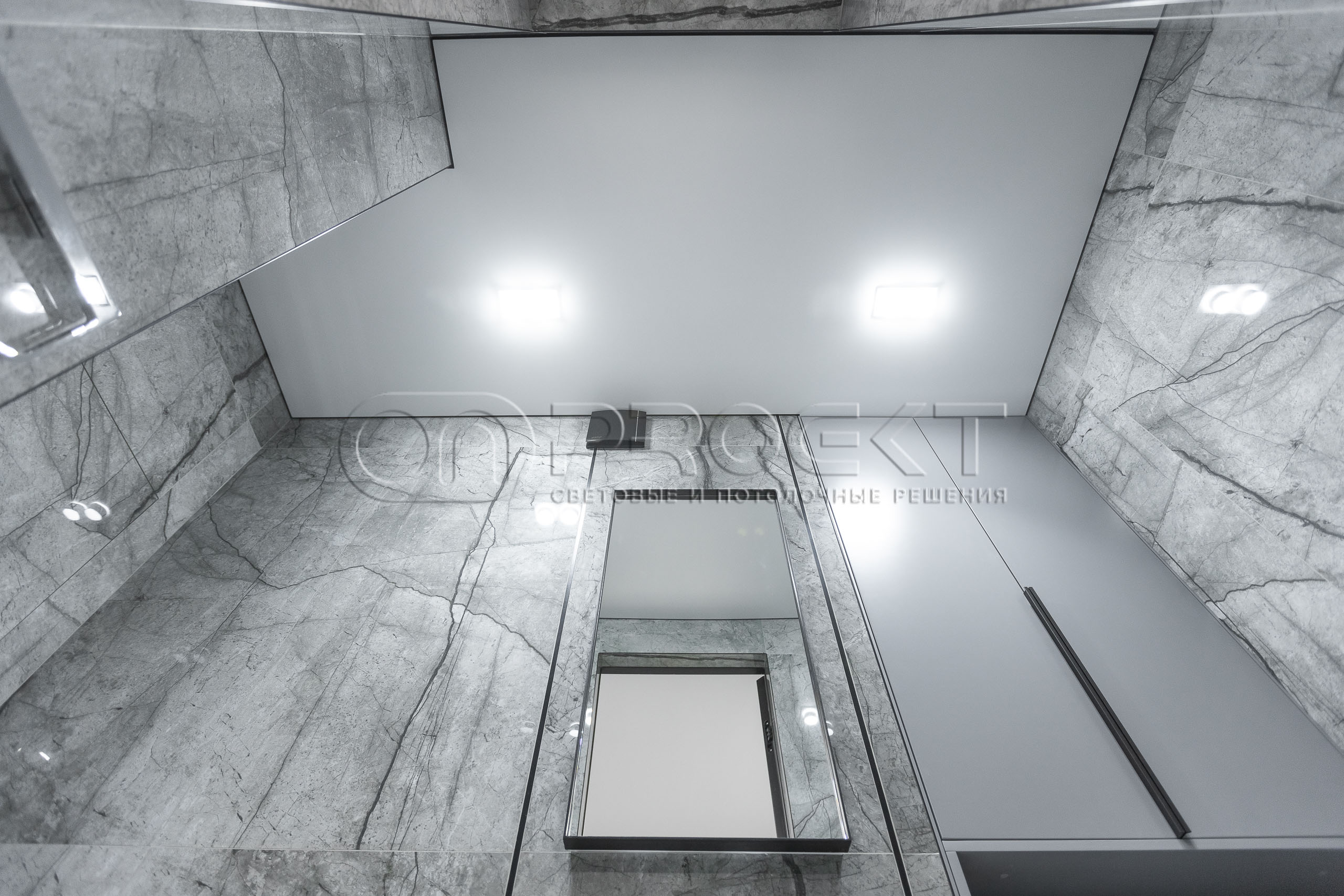 ПВХ потолки в трехкомнатной квартире