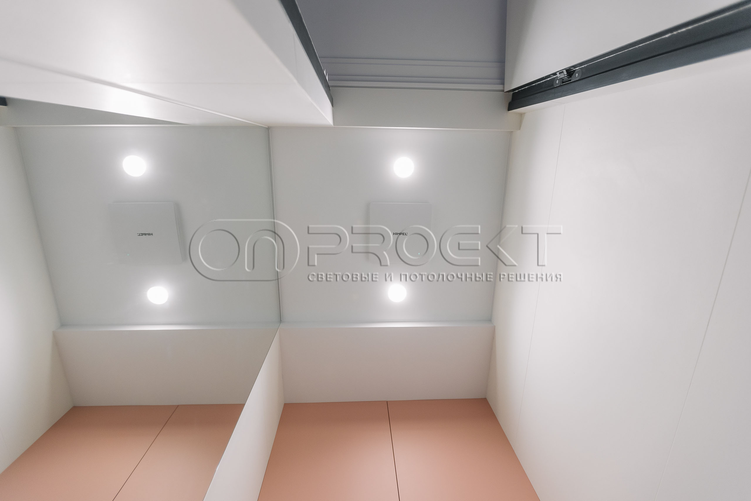 ПВХ потолки в двухкомнатной квартире