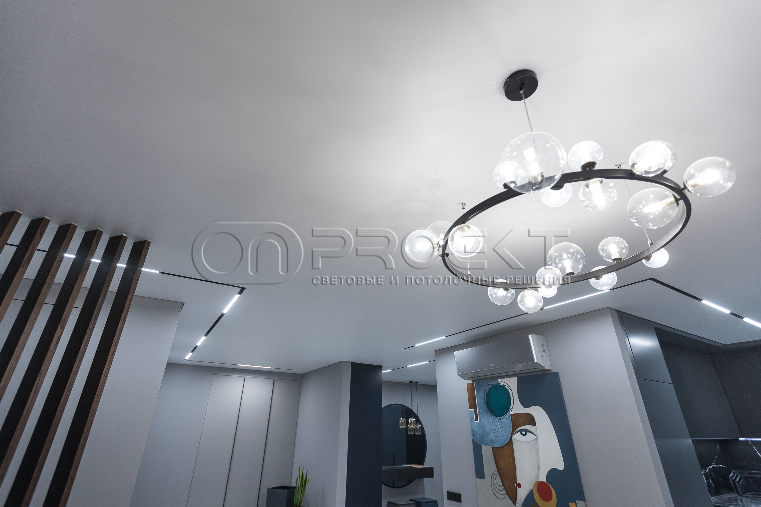 ПВХ потолки в трехкомнатной квартире