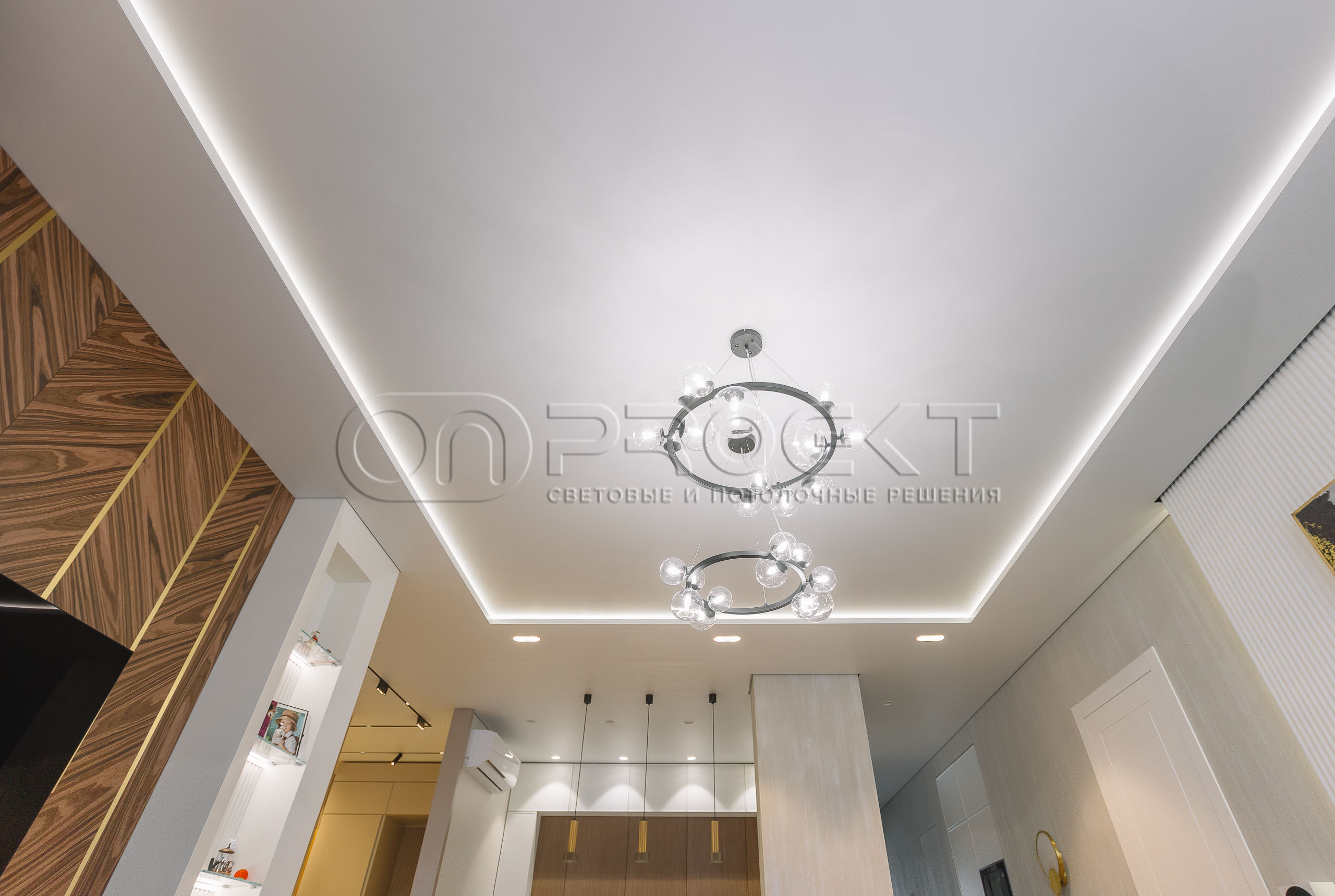 ПВХ потолки в четырехкомнатной квартире